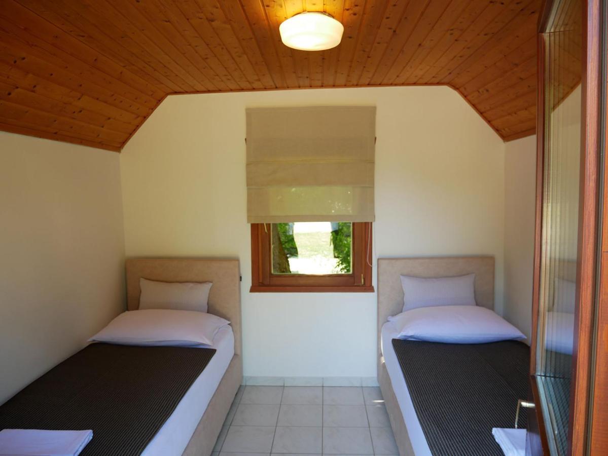 Bungalows Korana - Campsite Korana Selište Drežničko Eksteriør bilde